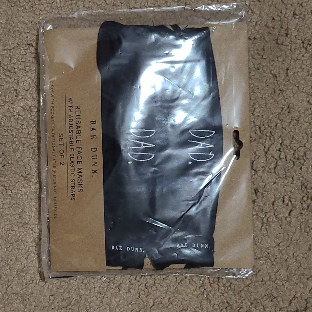 Rae Dunn face mask "DaD"
